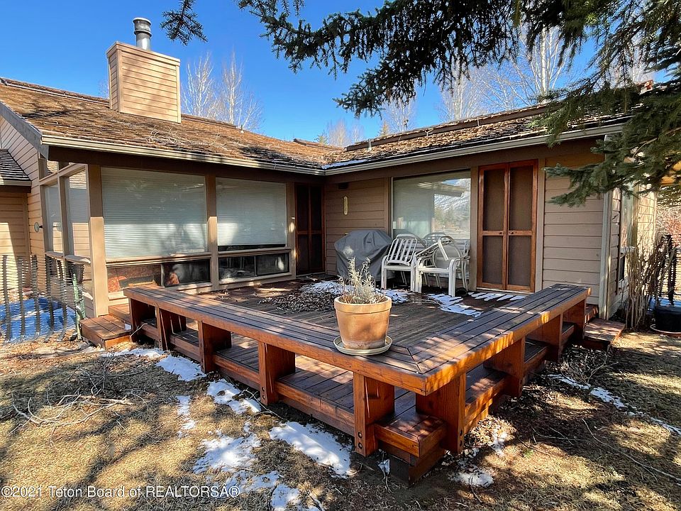 525 E Golf Creek Ln Jackson WY Zillow