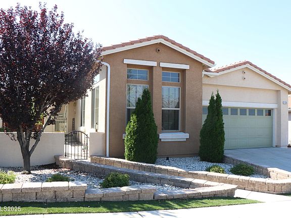 2nd image of 2335 Calabria Dr