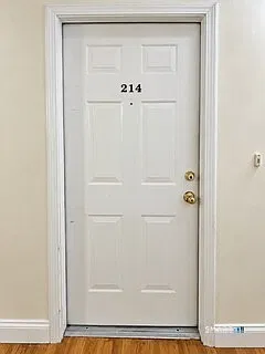 2 bed, 1.0 bath, 990 sqft, $2,000 — Photo 4