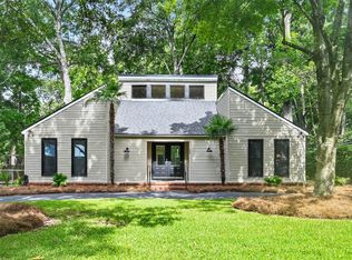 1052 Royalist Rd, Mount Pleasant, SC 29464