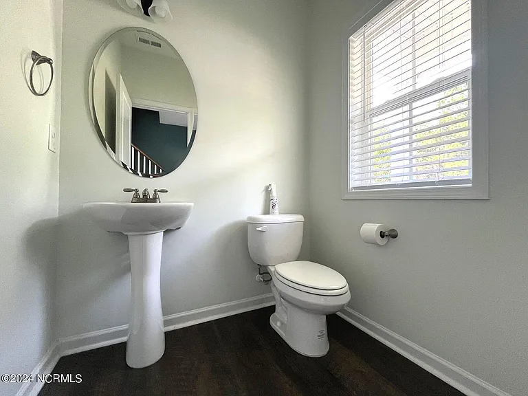 885 Carolina Rd — Photo 15