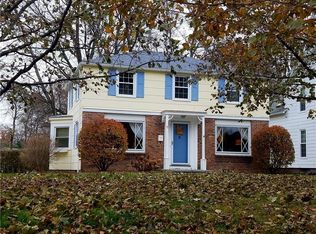 8 Orchard Park Blvd, Rochester, NY 14609