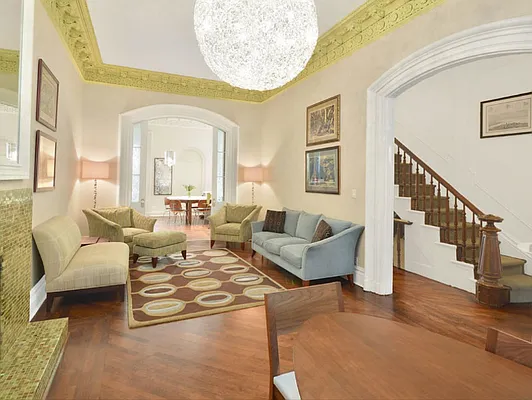 Rented by Compass | media 19