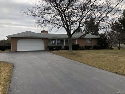 7425 Feddick Rd, Hamburg, NY, 14075