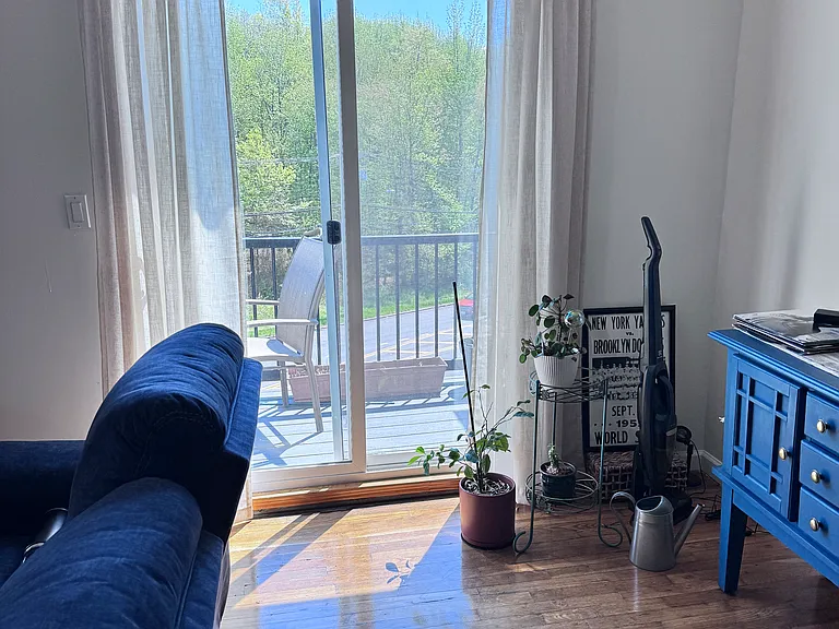 2 Oakville St #3 — Photo 7