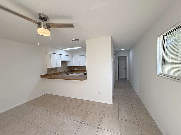 2nd image of 3825 Osprey Cir #D