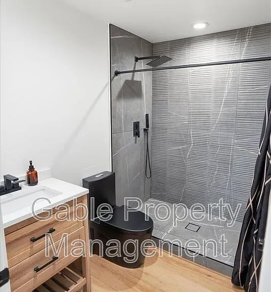 27453 Santa Clarita Rd #ADU — Photo 5