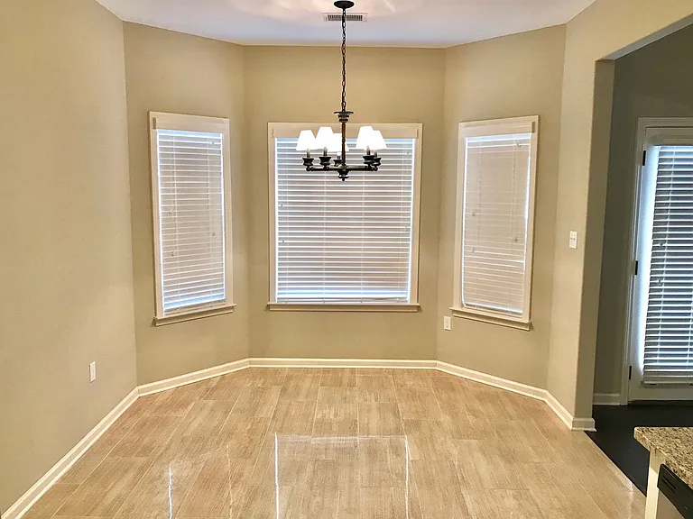 5413 Riverstone Dr — Photo 4