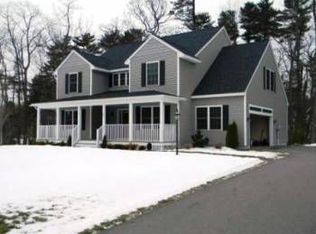 20 Farm House Ln, Portland, ME 04103