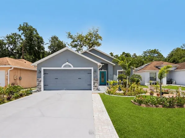8709 Busch Oaks St, Tampa, FL 33617