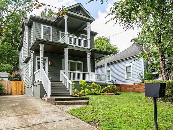 5th image of 1069 Wylie St SE