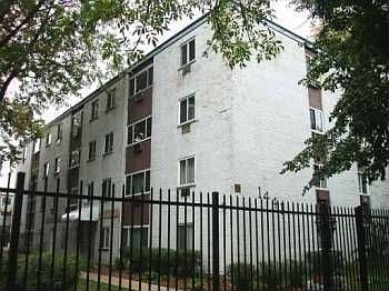1st image of 1441 W Farwell Ave APT 4D