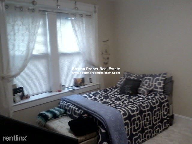 55 Park Dr. #9 Boston - Fenway Unit Photo 3