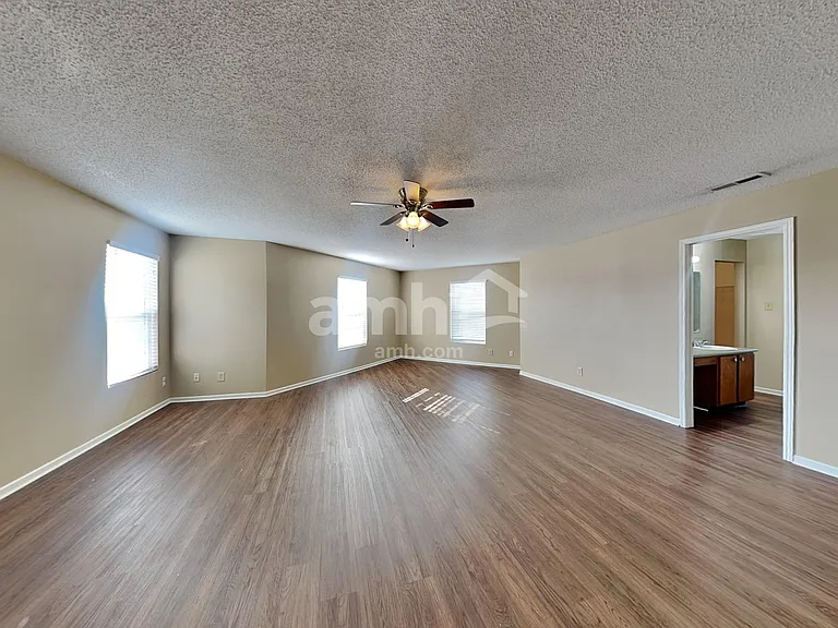 3110 Brandenburg Dr — Photo 14