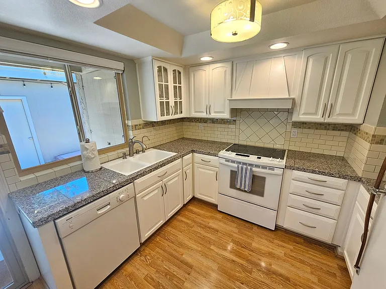 1116 Vanessa Dr — Photo 21