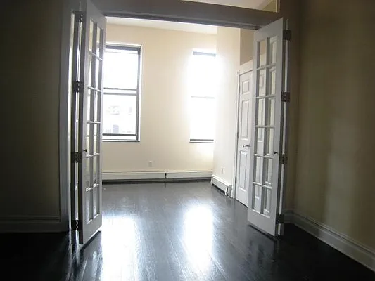 Rented by Town Residential | media 36