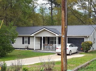 136 Villa Dr, Jenkinsburg, GA 30234