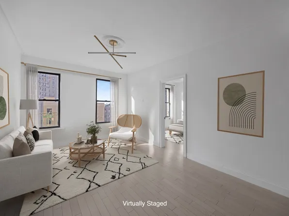 835 Riverside Drive image 5 of 21