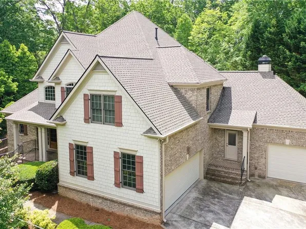 120 Birchwood Dr, Canton, GA 30115