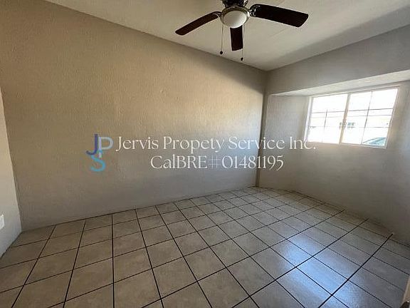 3rd image of 5437 Maywood Ave #6