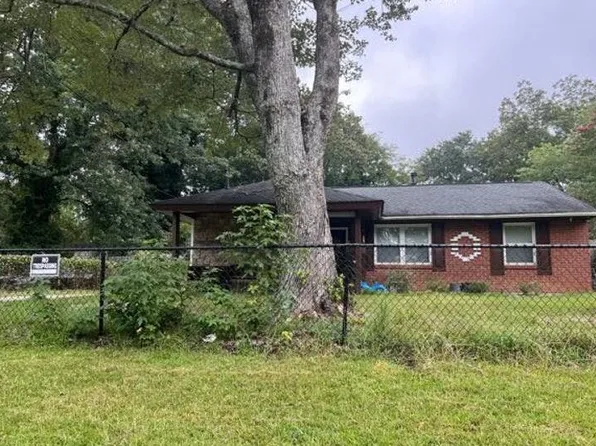 5278 Lee Cir, Forest Park, GA 30297