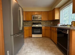 99 Narrows Rd N APT C, Staten Island, NY 10305
