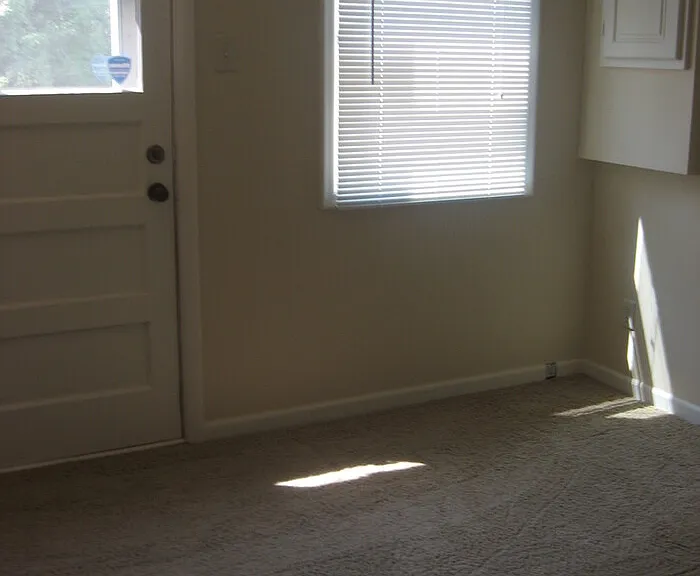 5633 Parker St — Photo 15