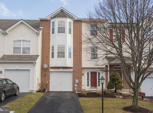 14 Graymont Cir, Collegeville, PA 19426