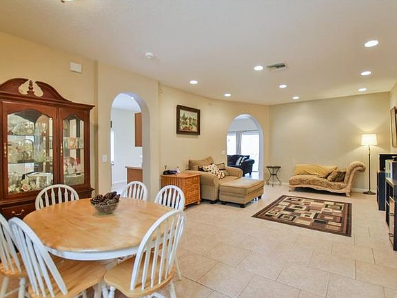 4th image of 25745 Aldus Dr