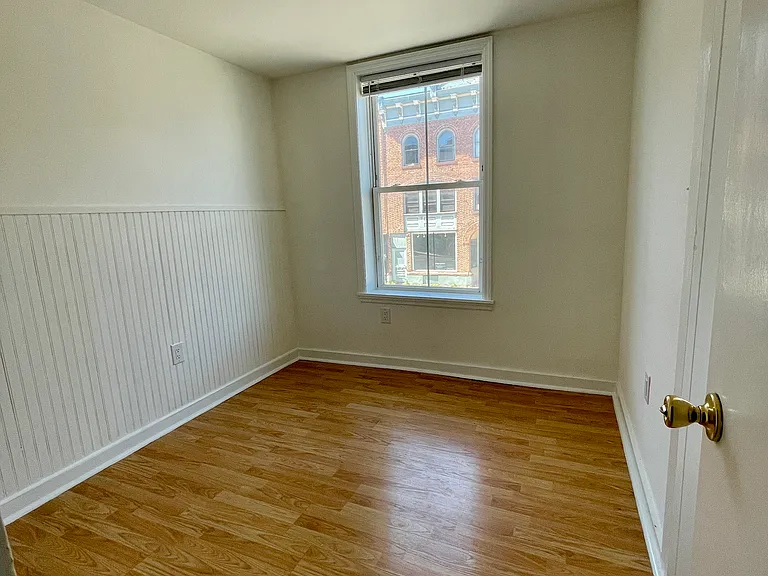 434 Warren St #1 — Photo 11