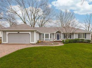 7909 Fontana St, Prairie Village, KS 66208