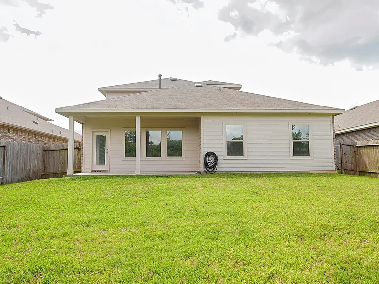 13845 Rock Island Trl — Photo 16