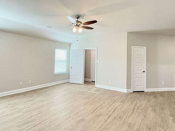 3rd image of 6307 Portsmouth Ln