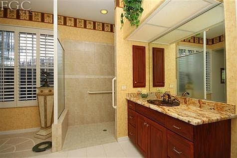 Master Bath & Shower
