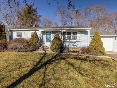 31 Plaskon Drive, Shelton, CT, 06484