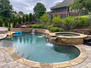 1150 Saddlebrook Dr #195, Chattanooga, TN 37405