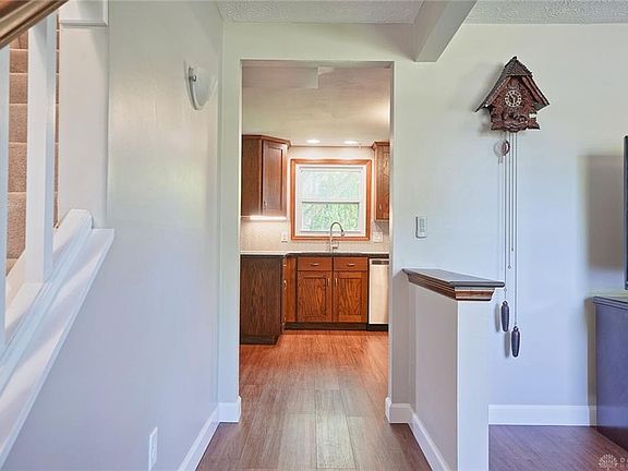 4th image of 1420 Coolwood Ct