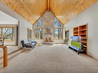 14815 Jewel St, Brookfield, WI 53005