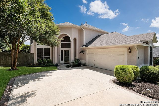 1st image of 42 Silverhorn Dr