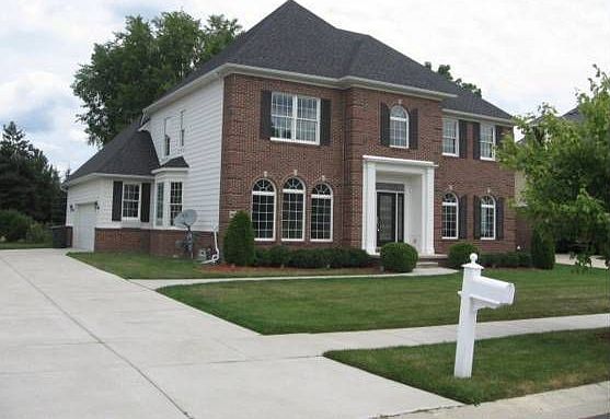1st image of 831 Glen Meadows Dr