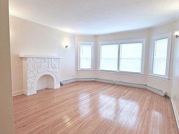 5th image of 8009 S Princeton Ave #1
