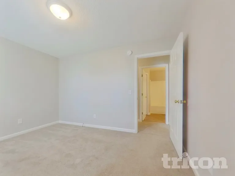 1306 May Oak Cir — Photo 13