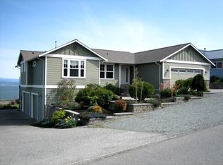 1841 Edgewood Dr, Camano Island, WA 98282