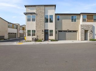 3 Roots, San Diego, CA 92126