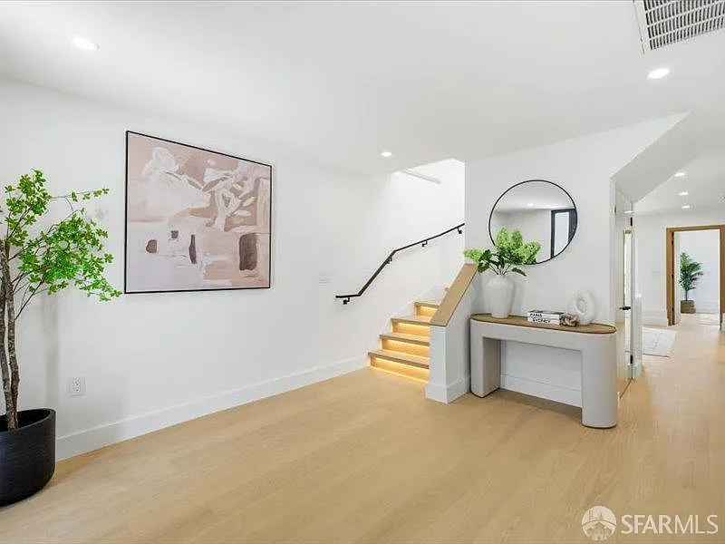 2258 38th Ave - Photo 5