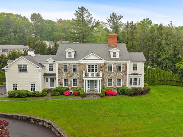 6 Coachlamp Ln, Greenwich, CT 06830