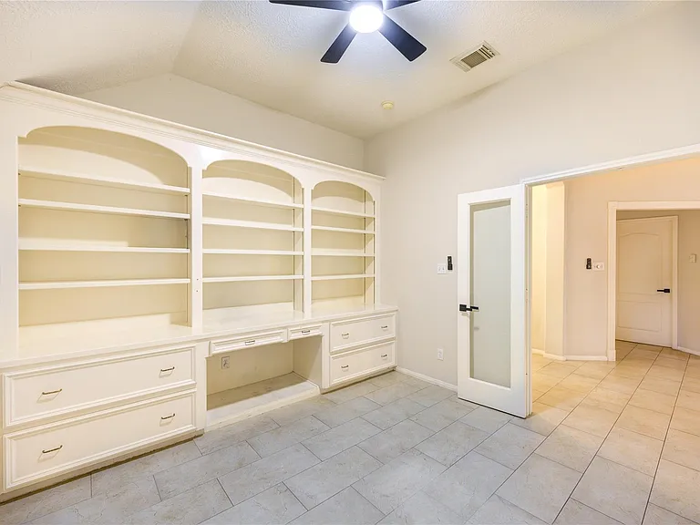 1231 Parkhaven Ln — Photo 28