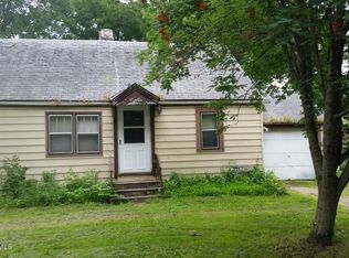 202 Fenton Ave, Albert Lea, MN 56007
