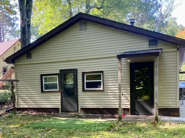 416B Manitowish St, Minocqua, WI