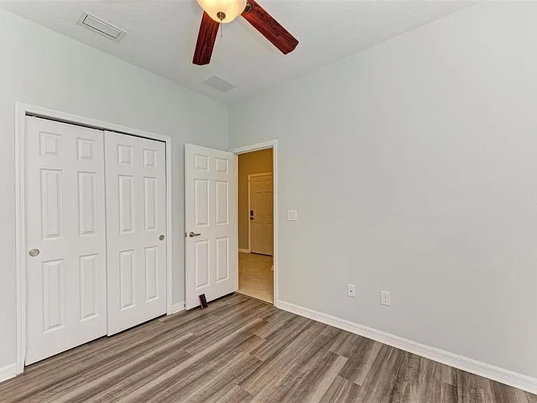7807 110th Ave E #7807 — Photo 8